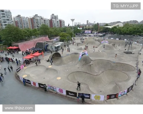 南京滑板队在极限运动世界杯中的蜕变与成长之路探秘 南京滑板队在极限运动世界杯中的蜕变与成长之路探秘