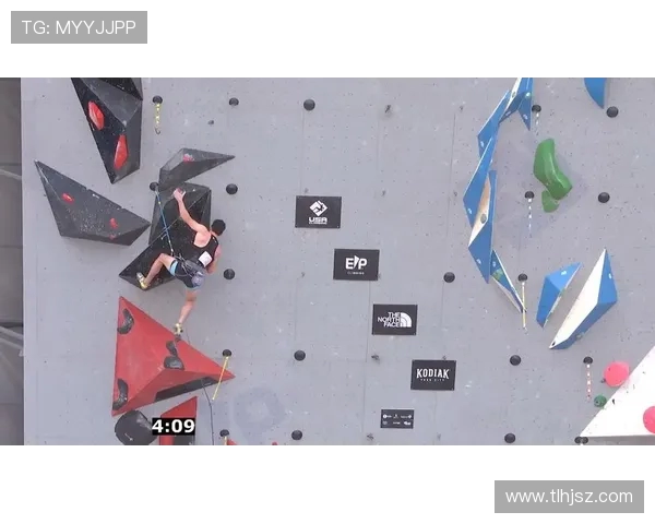 广州飞盘队在世界攀岩锦标赛中的意识表现分析与点评