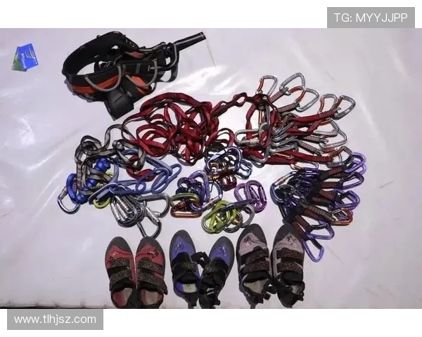 深圳攀岩队的控制策略与攀岩热点的深度分析与探讨 深圳攀岩队的控制策略与攀岩热点的深度分析与探讨