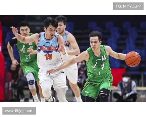 广东队与新疆队常规赛精彩对决谁将赢得本赛季的关键胜利