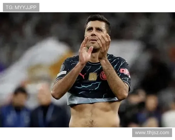 罗德里在场上的表现如何影响球队战术布局与胜负结果分析 罗德里在场上的表现如何影响球队战术布局与胜负结果分析