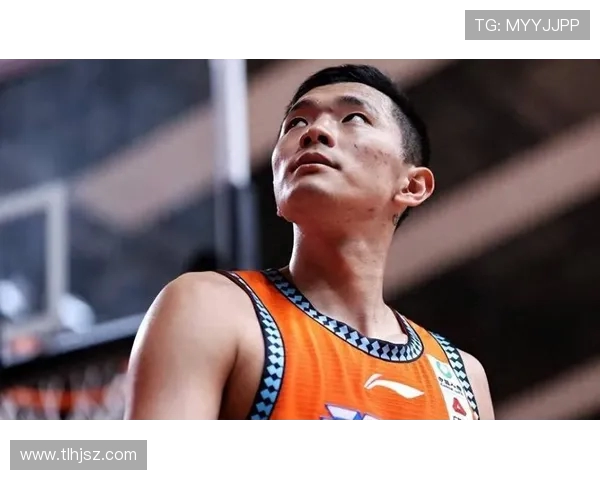 陈林坚的篮球之路：从青涩少年到职业赛场的辉煌蜕变