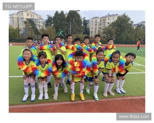 南京滑板队的成长之路：攀岩联赛中的拼搏与梦想