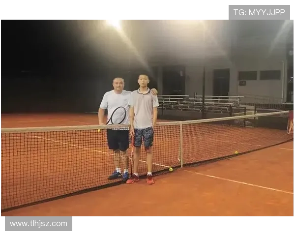 南京网球队的奋斗与荣耀：一段不平凡的网球纪实之旅