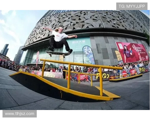 广州飞盘队在世界街舞大赛中的耐力表现引发热议与关注